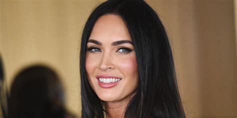 Megan Fox Nude — 50+ naughty pics & NSFW Videos!